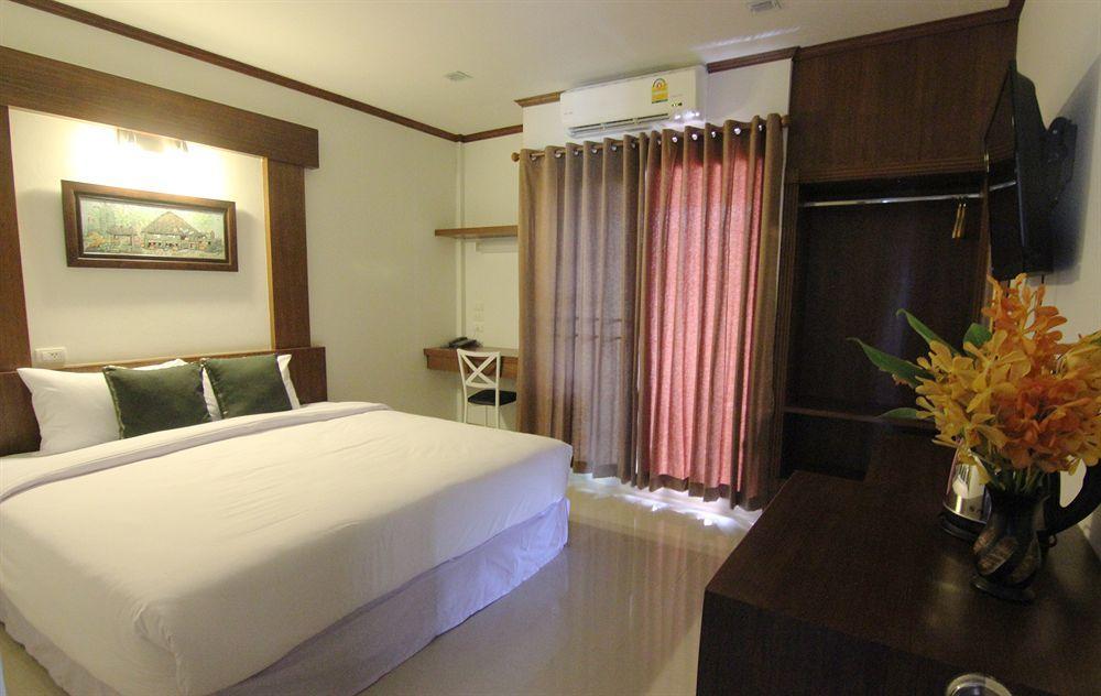 Cozytel Chiangmai 酒店